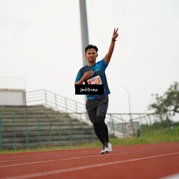 Runner Photo 4536711