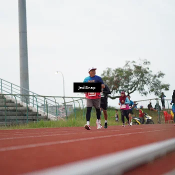 Runner Photo 4536720