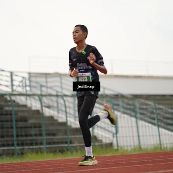 Runner Photo 4536738
