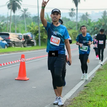 Runner Photo 4536751