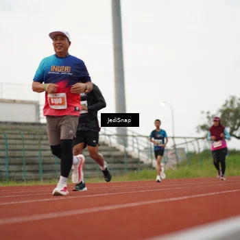 Runner Photo 4536767