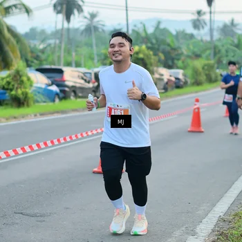 Runner Photo 4536793
