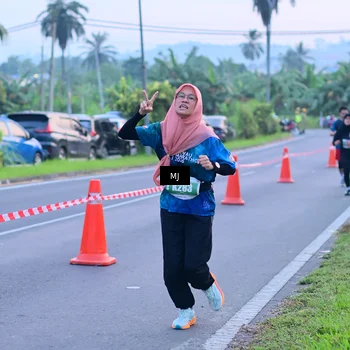 Runner Photo 4536876