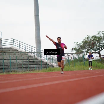 Runner Photo 4537004