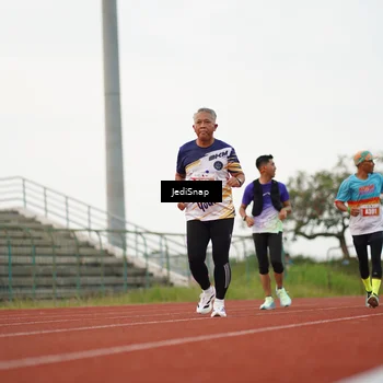 Runner Photo 4537041