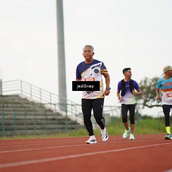 Runner Photo 4537042