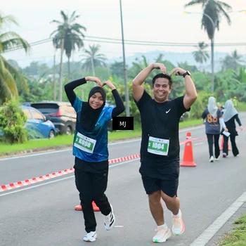 Runner Photo 4537050