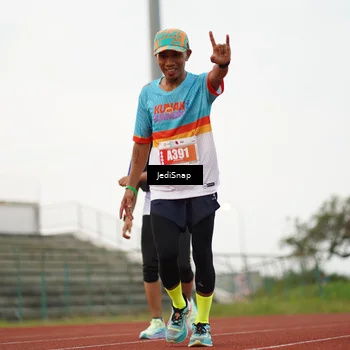 Runner Photo 4537104
