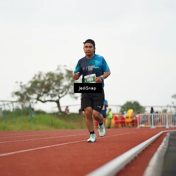 Runner Photo 4537217
