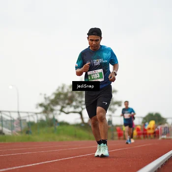Runner Photo 4537236