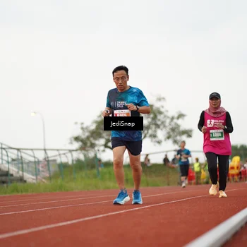 Runner Photo 4537278