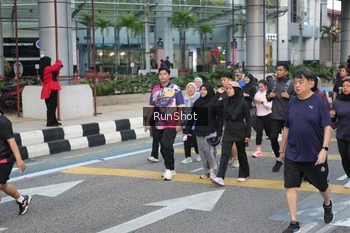 Runner Photo 4537300
