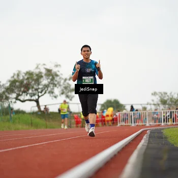 Runner Photo 4537315