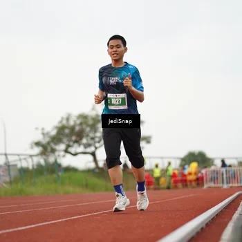 Runner Photo 4537353