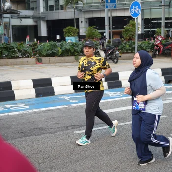 Runner Photo 4537358