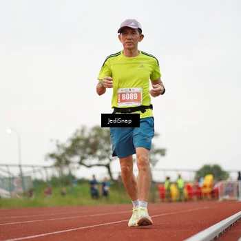 Runner Photo 4537367