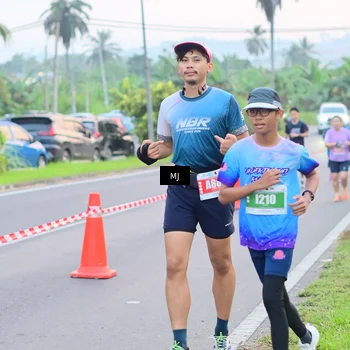 Runner Photo 4537389