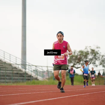 Runner Photo 4537405