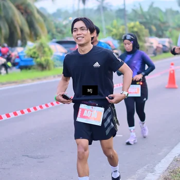 Runner Photo 4537408