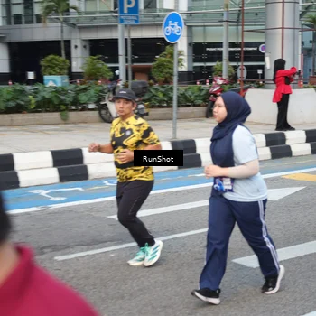 Runner Photo 4537424