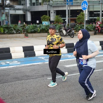 Runner Photo 4537500