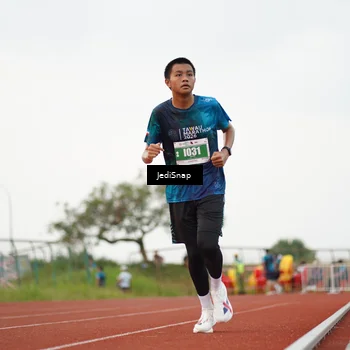 Runner Photo 4537608
