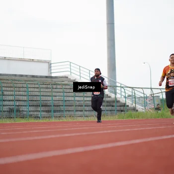 Runner Photo 4537623