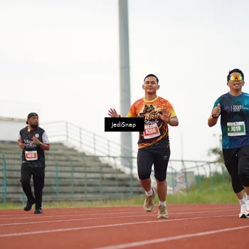 Runner Photo 4537629