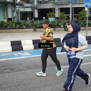 Runner Photo 4537637