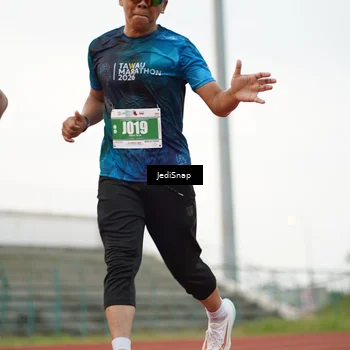 Runner Photo 4537645