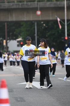 Runner Photo 4537657