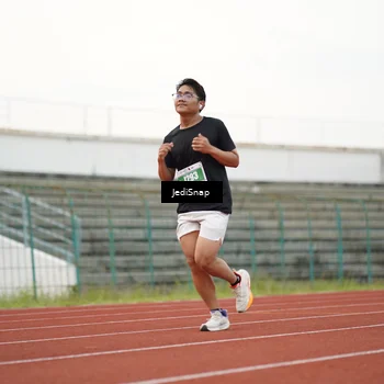 Runner Photo 4537687