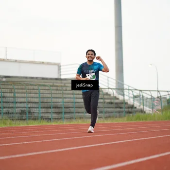 Runner Photo 4537699