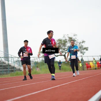 Runner Photo 4537793
