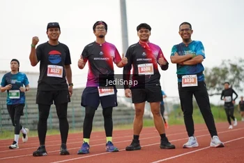 Runner Photo 4537810
