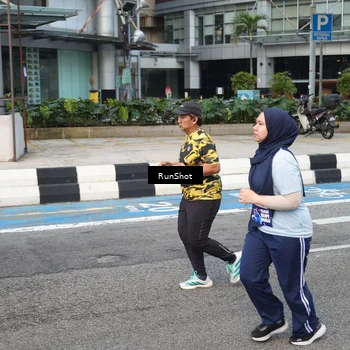Runner Photo 4537873