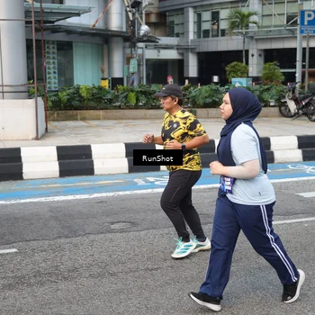 Runner Photo 4537875