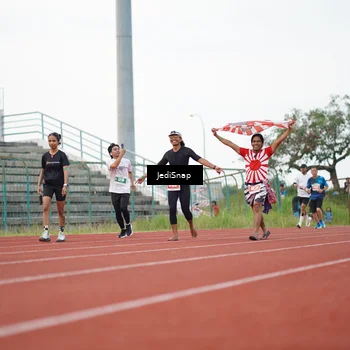 Runner Photo 4537914