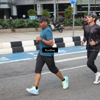 Runner Photo 4538003