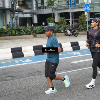 Runner Photo 4538042