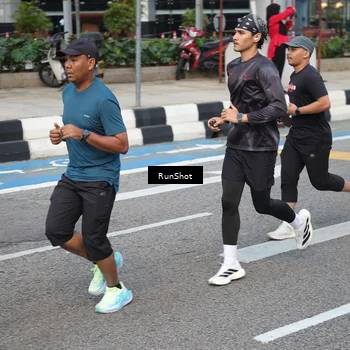 Runner Photo 4538057