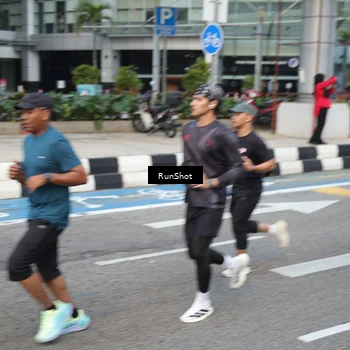 Runner Photo 4538060