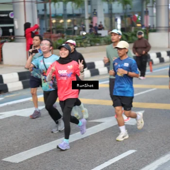 Runner Photo 4538120