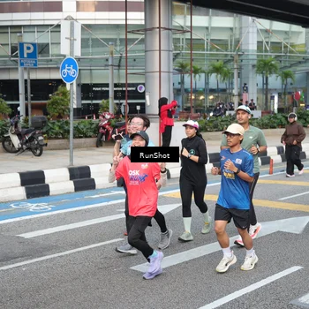 Runner Photo 4538169