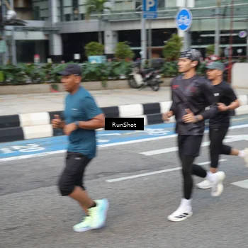 Runner Photo 4538171