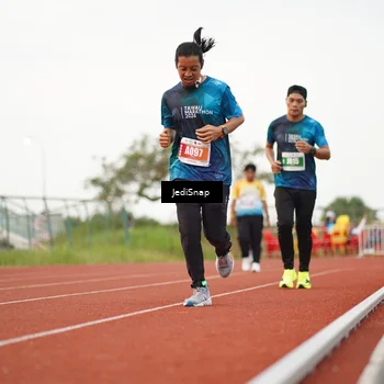 Runner Photo 4538200