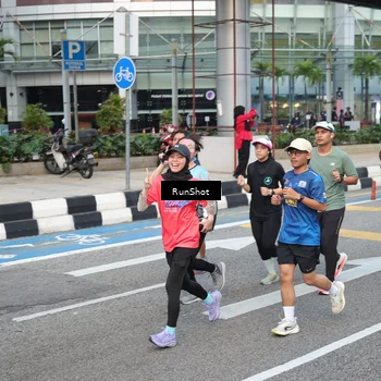 Runner Photo 4538205