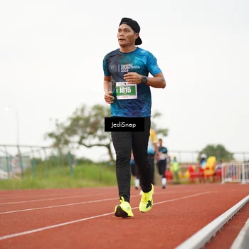 Runner Photo 4538217