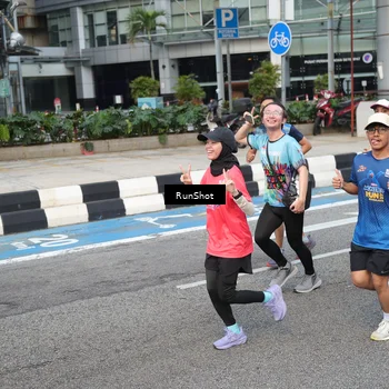 Runner Photo 4538296