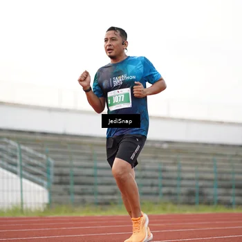 Runner Photo 4538315